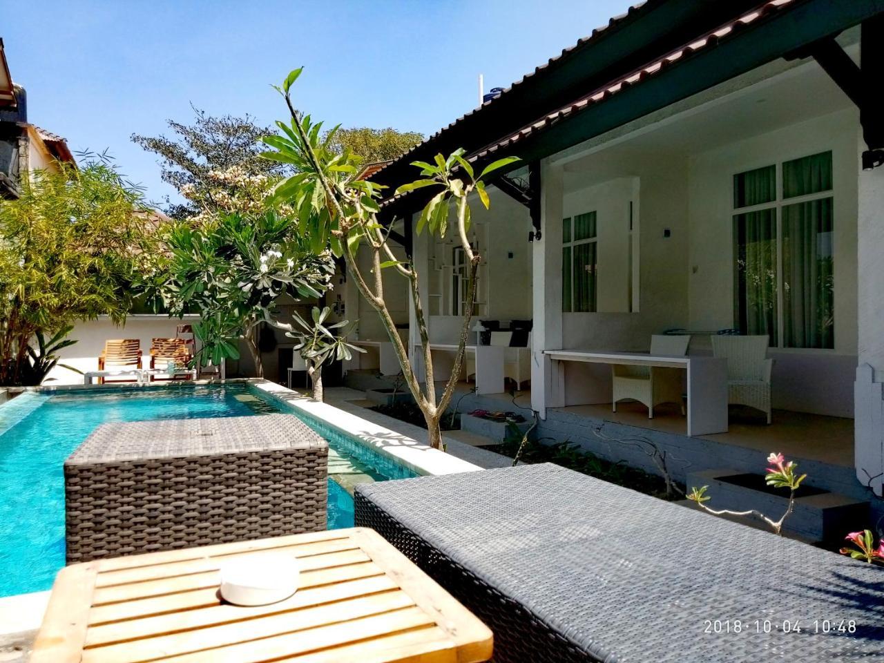 Villa Phyphy 3 Gili Trawangan Exterior photo