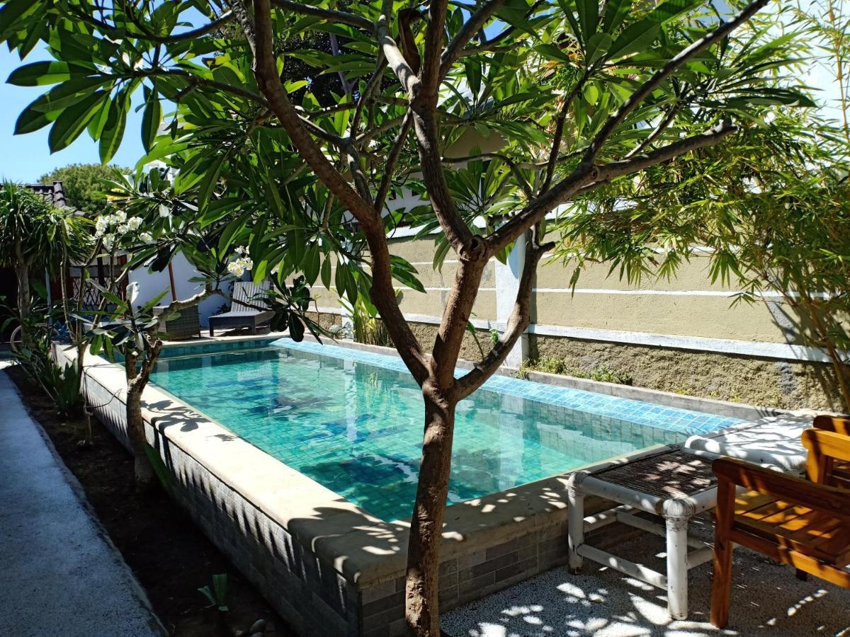 Villa Phyphy 3 Gili Trawangan Exterior photo